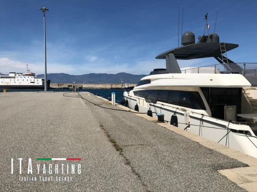 Yacht-a-Reggio