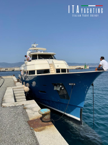 reggio-yacht